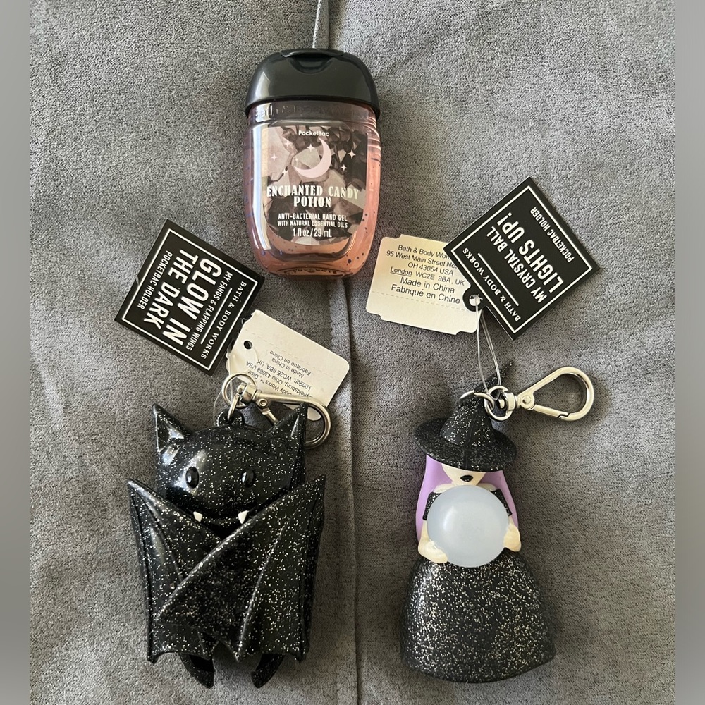 Bath & Body Works Bat and Witch Pocketbac Holders w/ gift